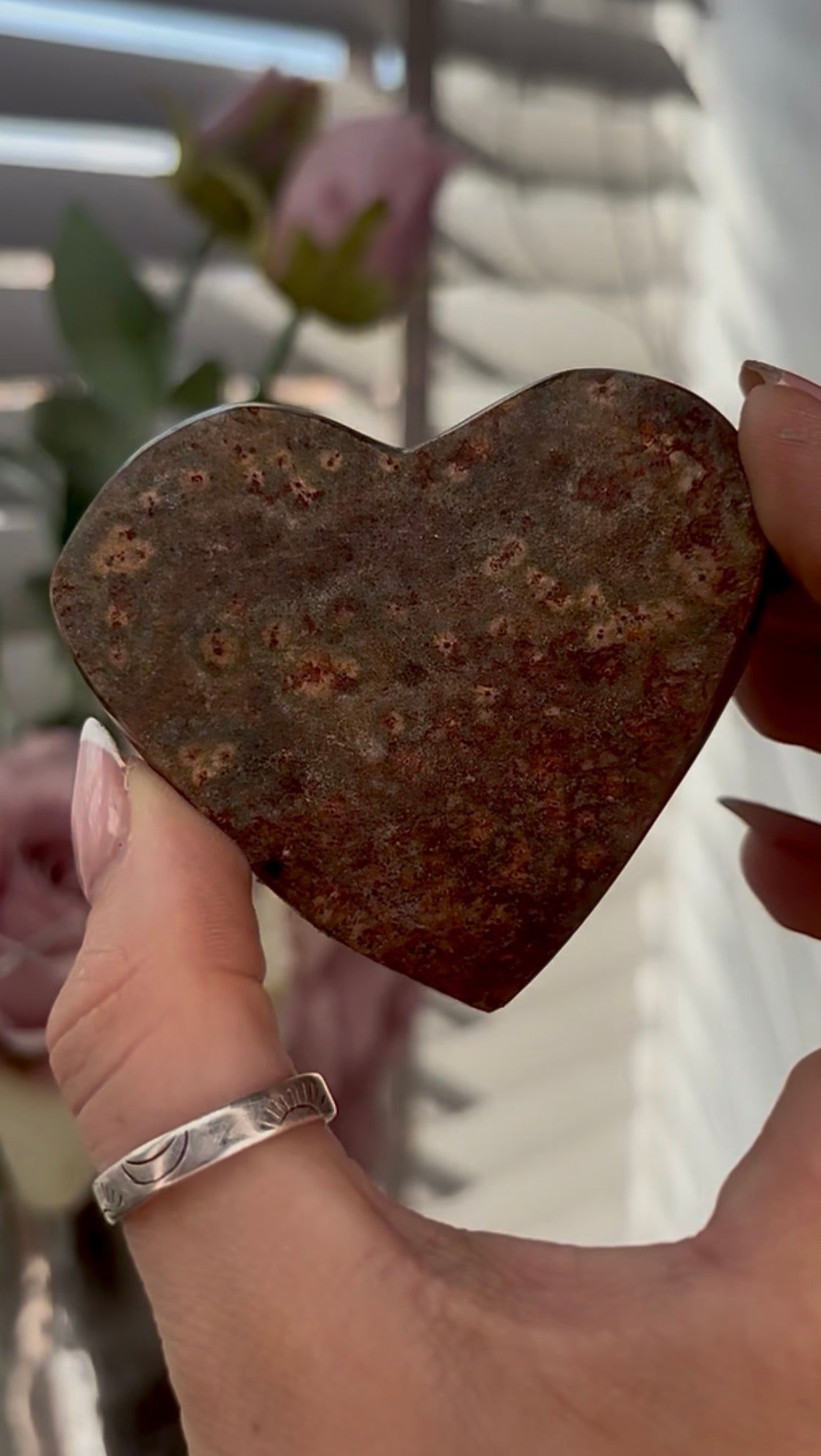Uruguay, rainbow amethyst heart In berry tones - comes with stand
