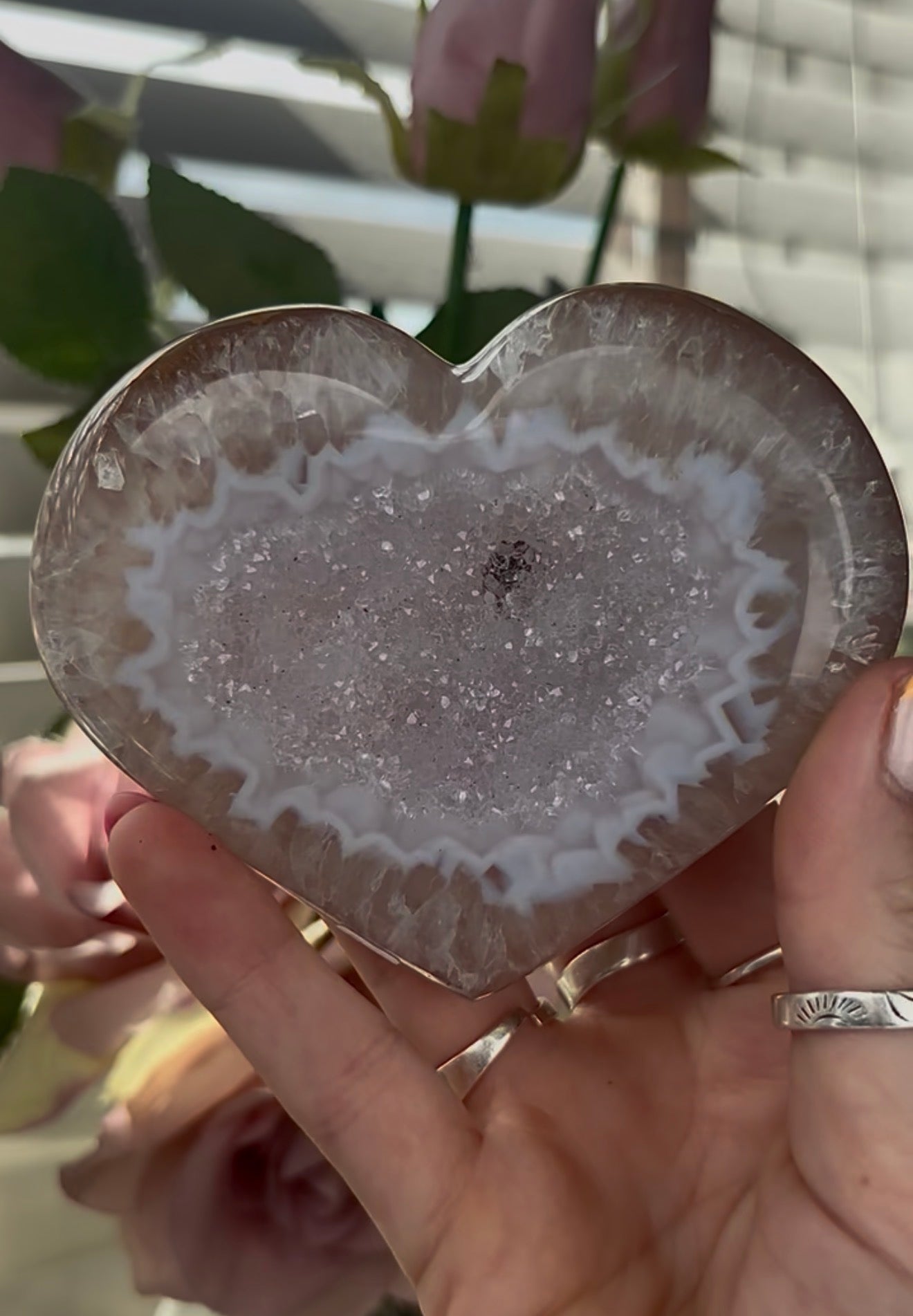 Beautiful, high quality, agate heart with druzy - stand included