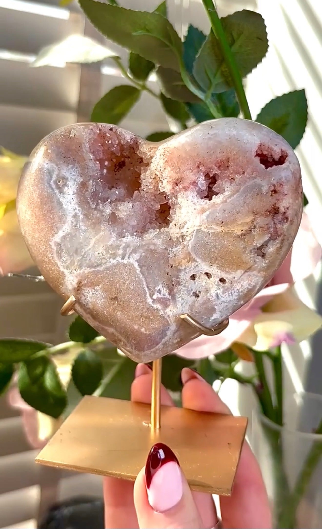 pink amethyst heart - comes with stand