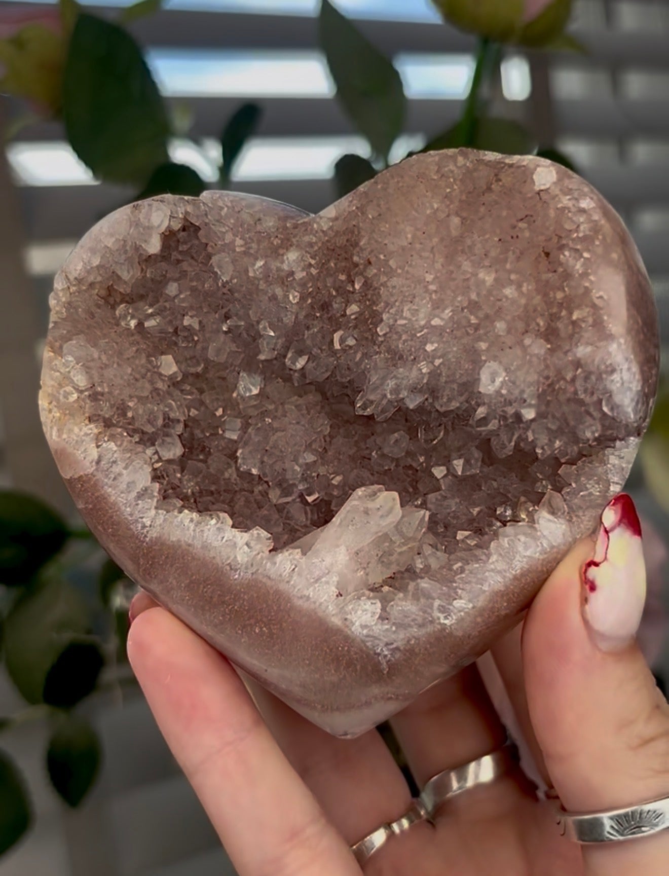 Druzy pink amethyst heart - comes with stand (9.5cm)