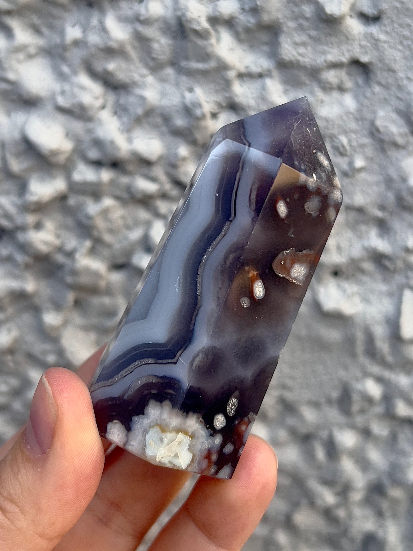 black & blue flower agate tower