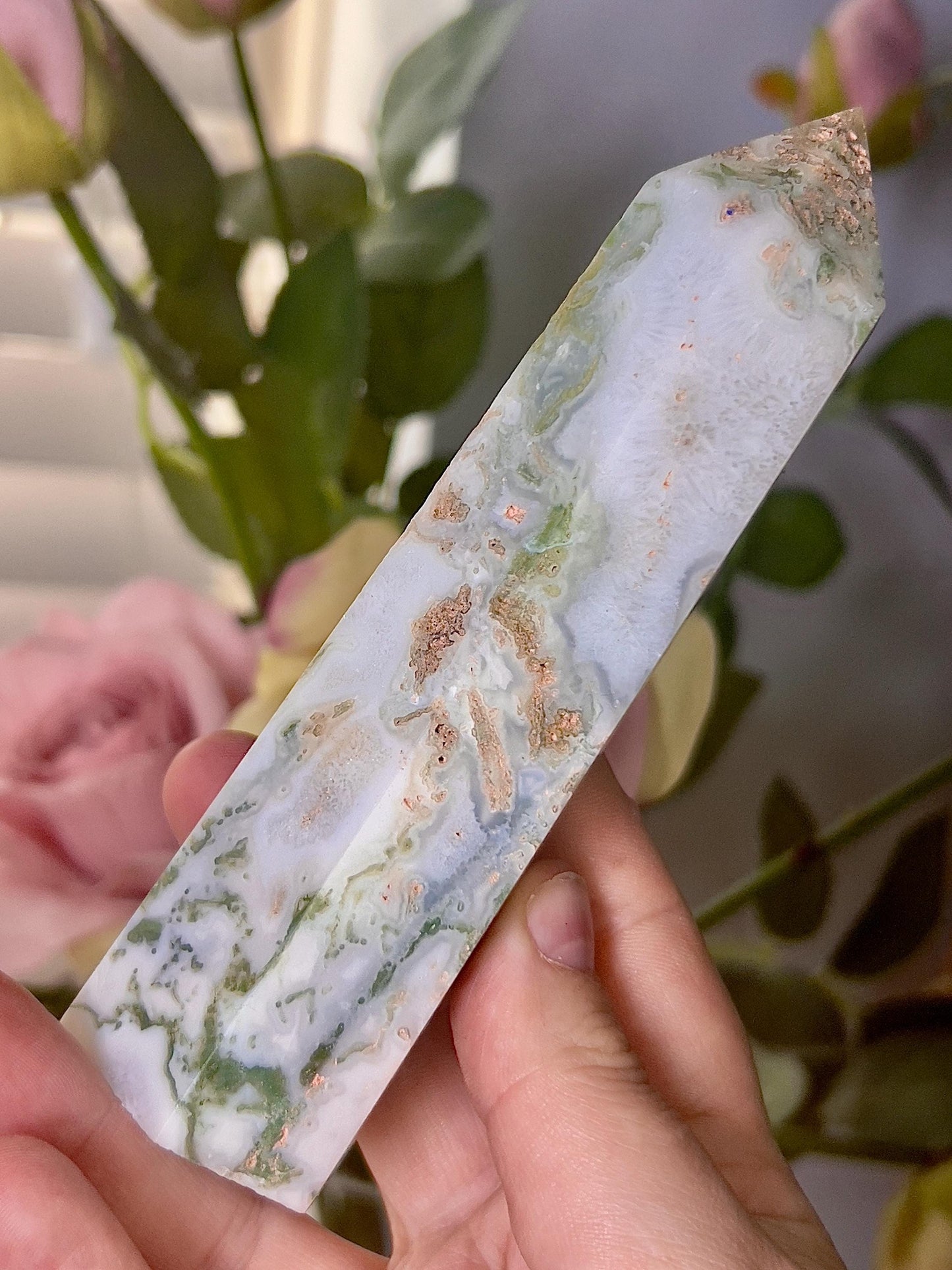 Large, moss agate & quartz tower 255g