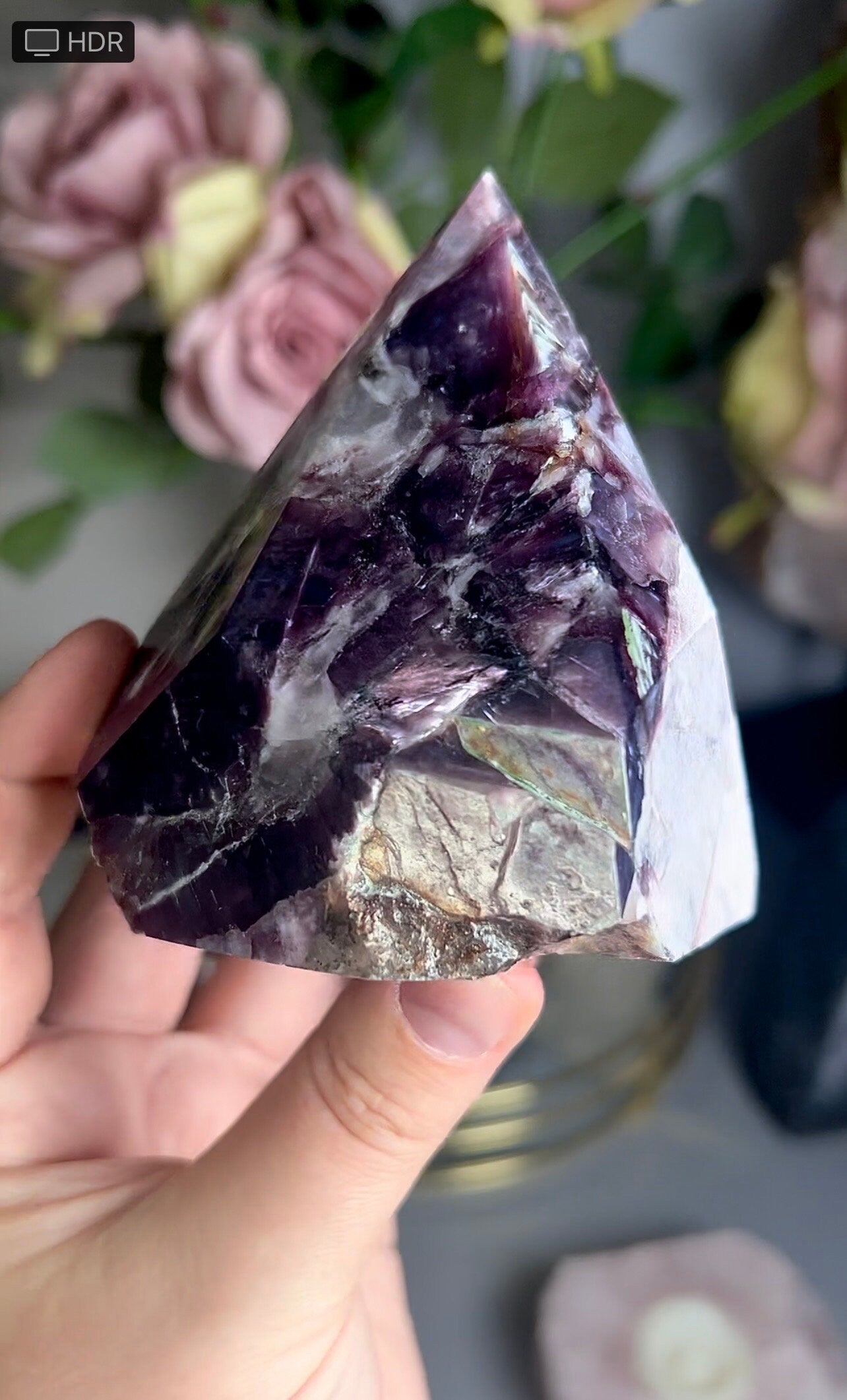 Gemmy lepidolite point