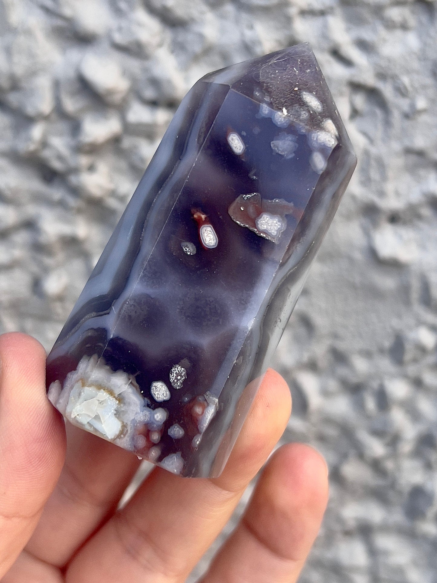 black & blue flower agate tower