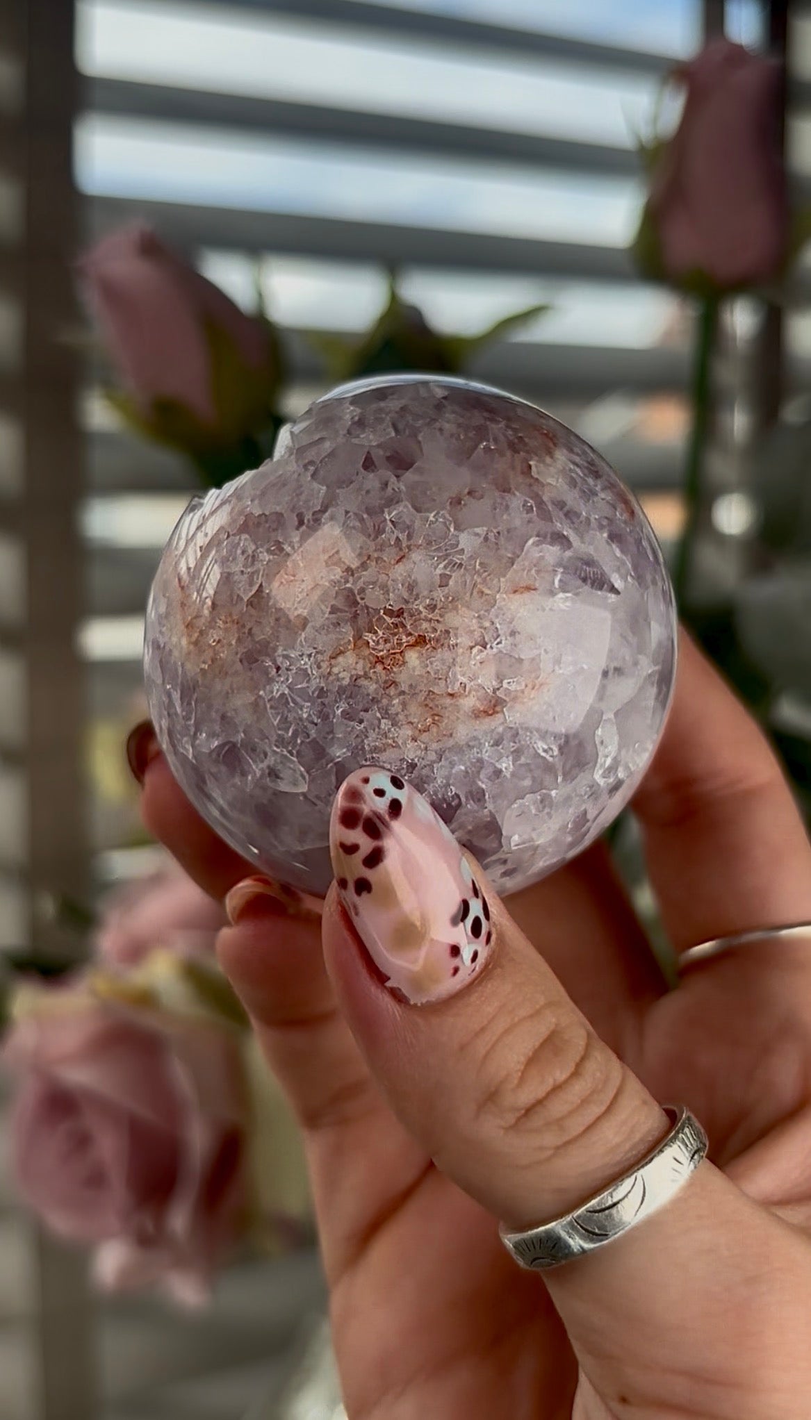 High grade, amethyst Flower agate sphere with high clarity quartz