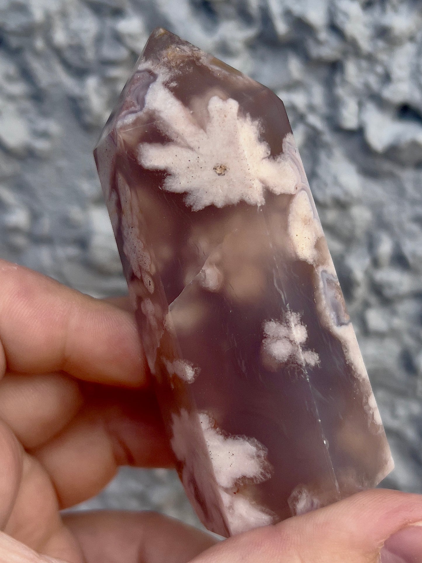 Chonky flower agate tower