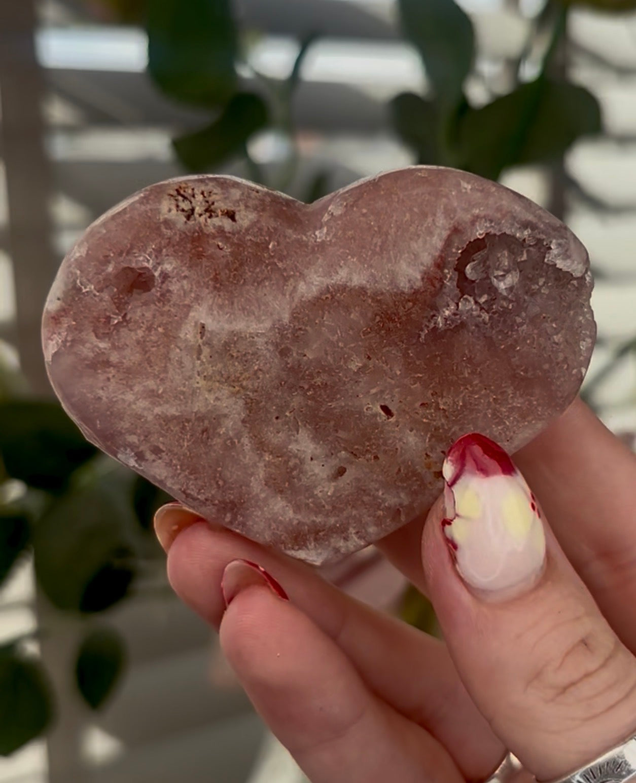 pink amethyst heart - comes with stand 7cm