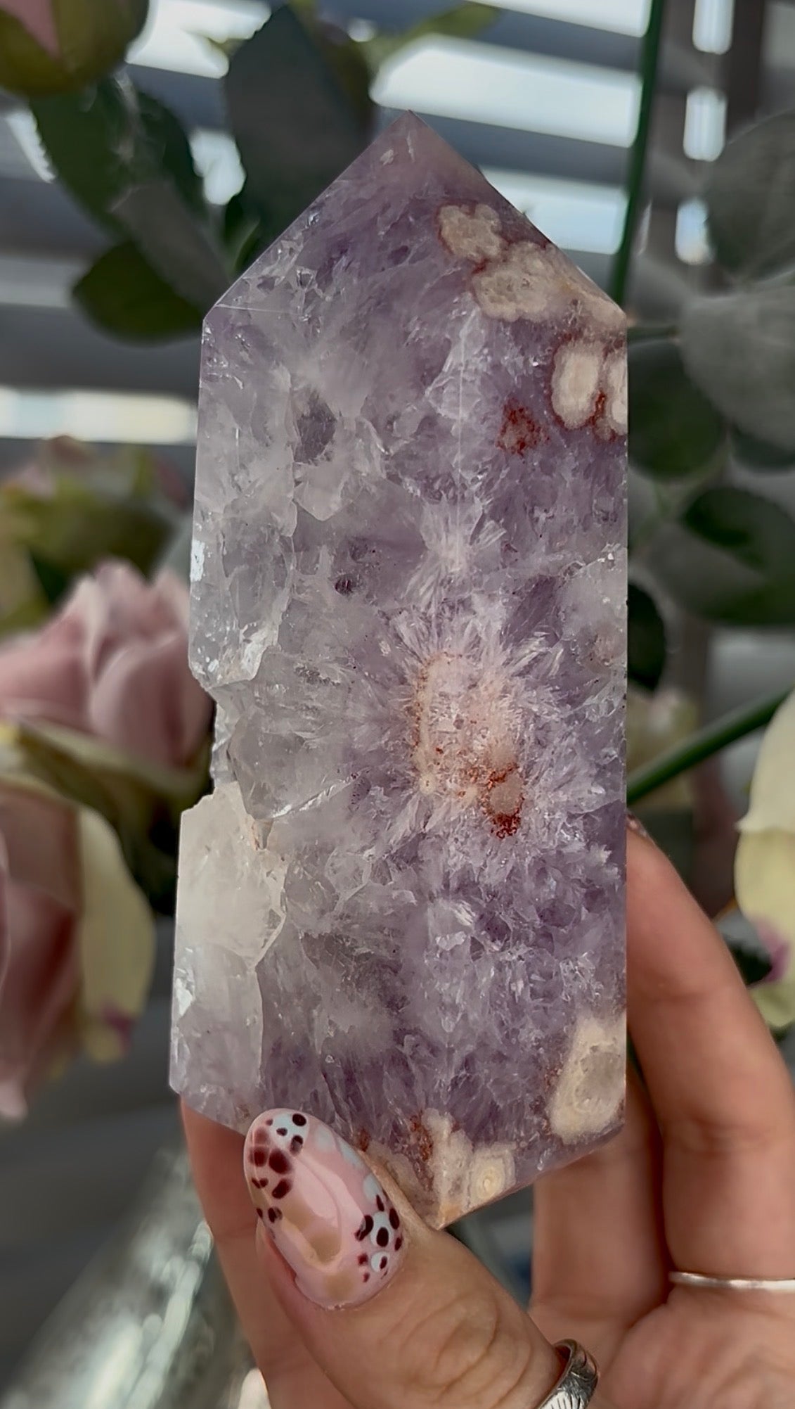 High grade, Amethyst Flower agate tower 13cm by 6cm