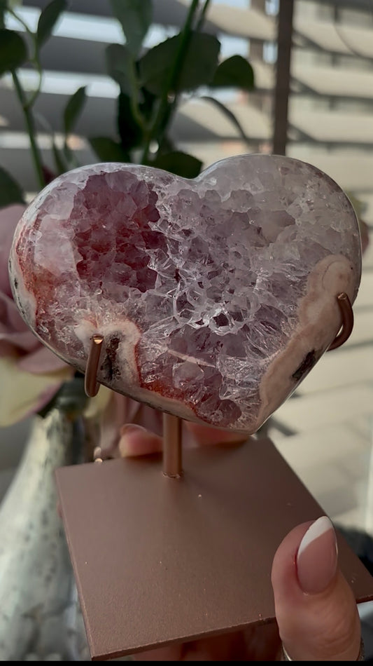Gorgeous, high quality, pink amethyst heart with Jasper - comes with stand