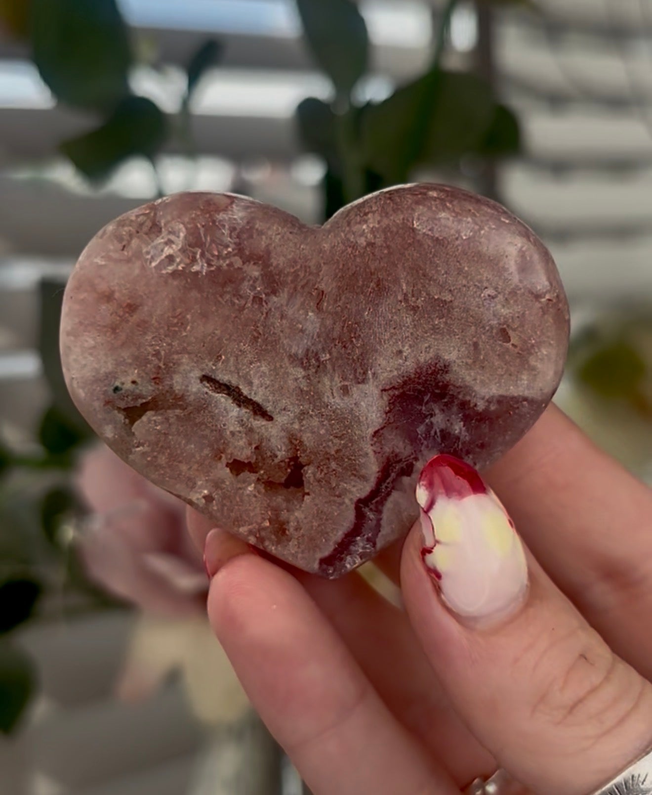 Mini pink amethyst heart - comes with stand 6cm
