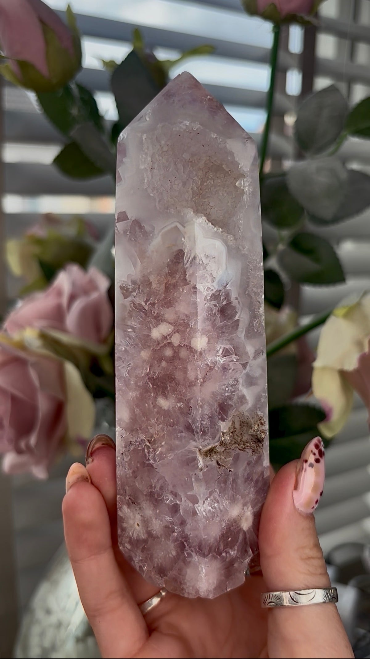 High grade, Amethyst Flower agate tower