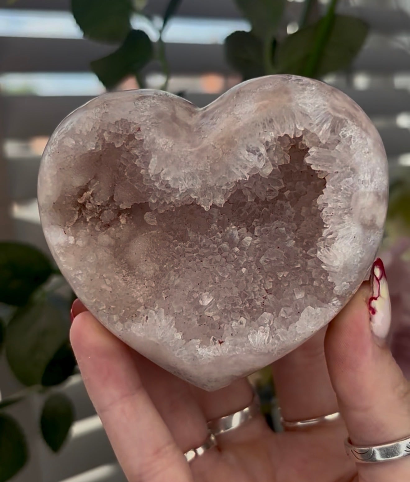Druzy pink amethyst heart - comes with stand (8.5cm)