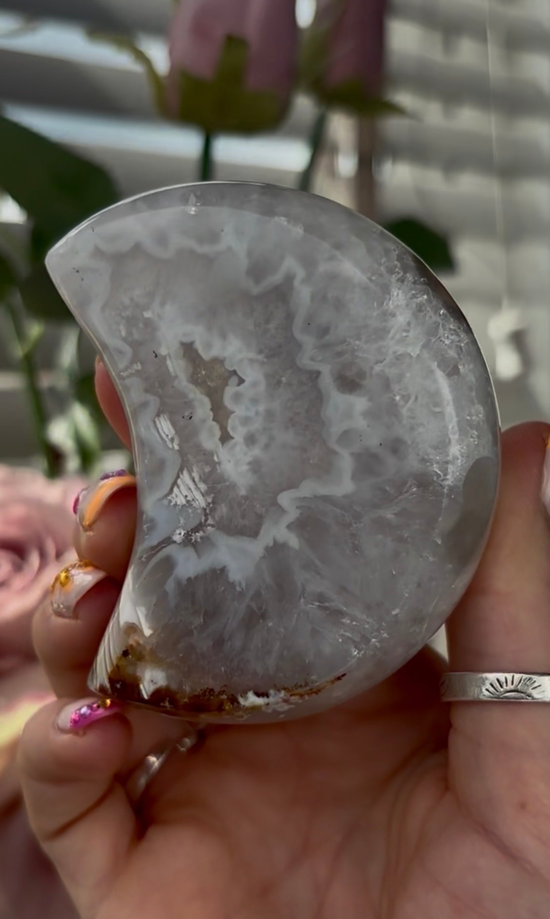 Beautiful, agate moon with druzy - stand included
