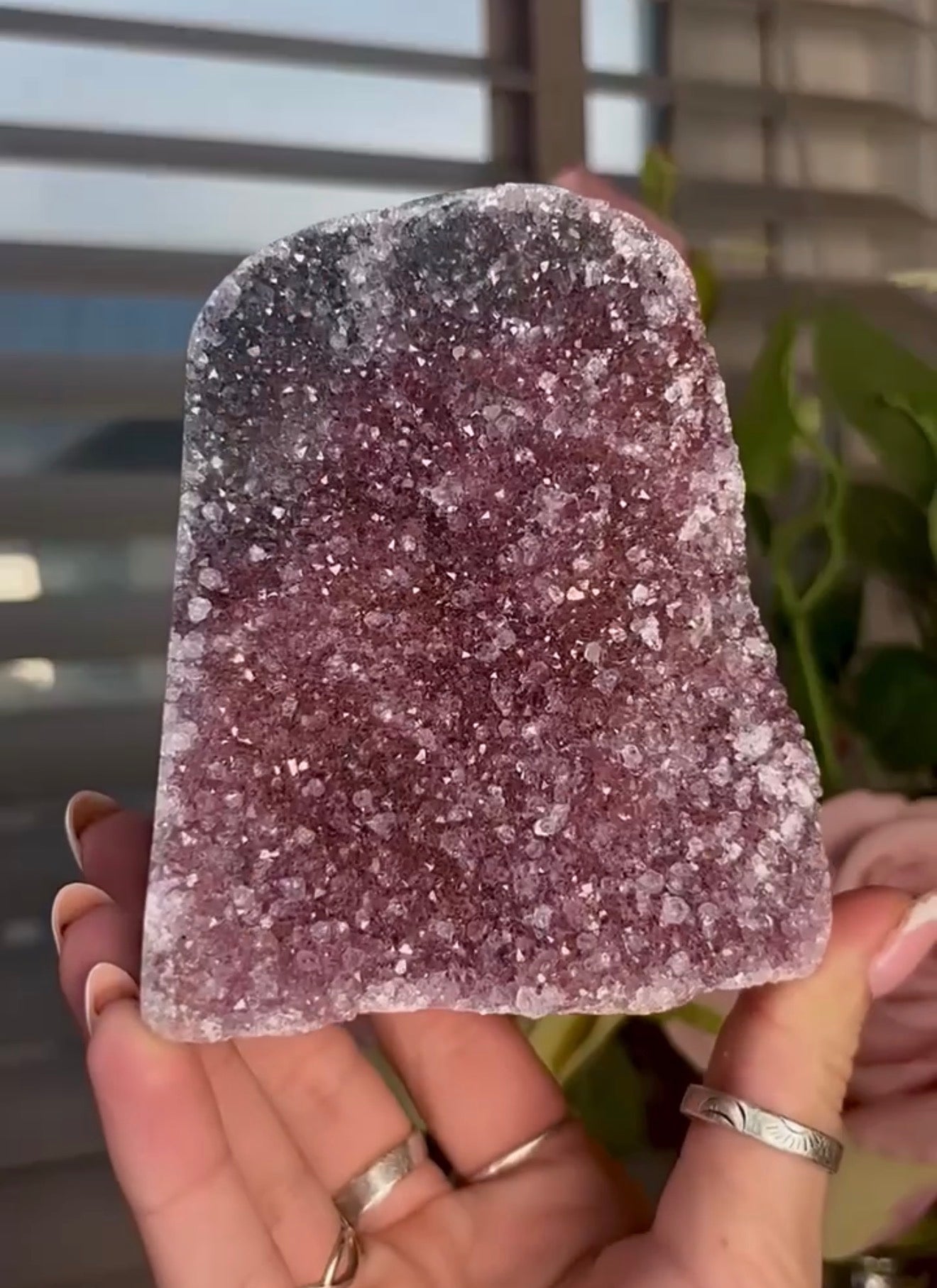 High quality Pink toned amethyst cutbase
