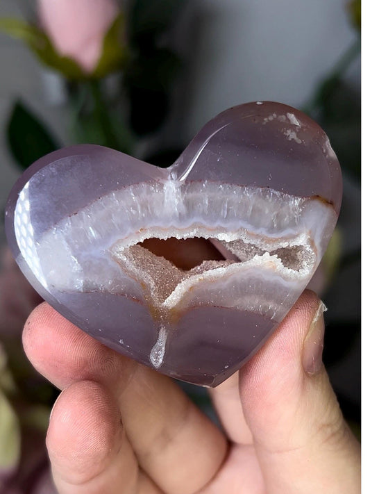 Mini agate heart with druzy cave