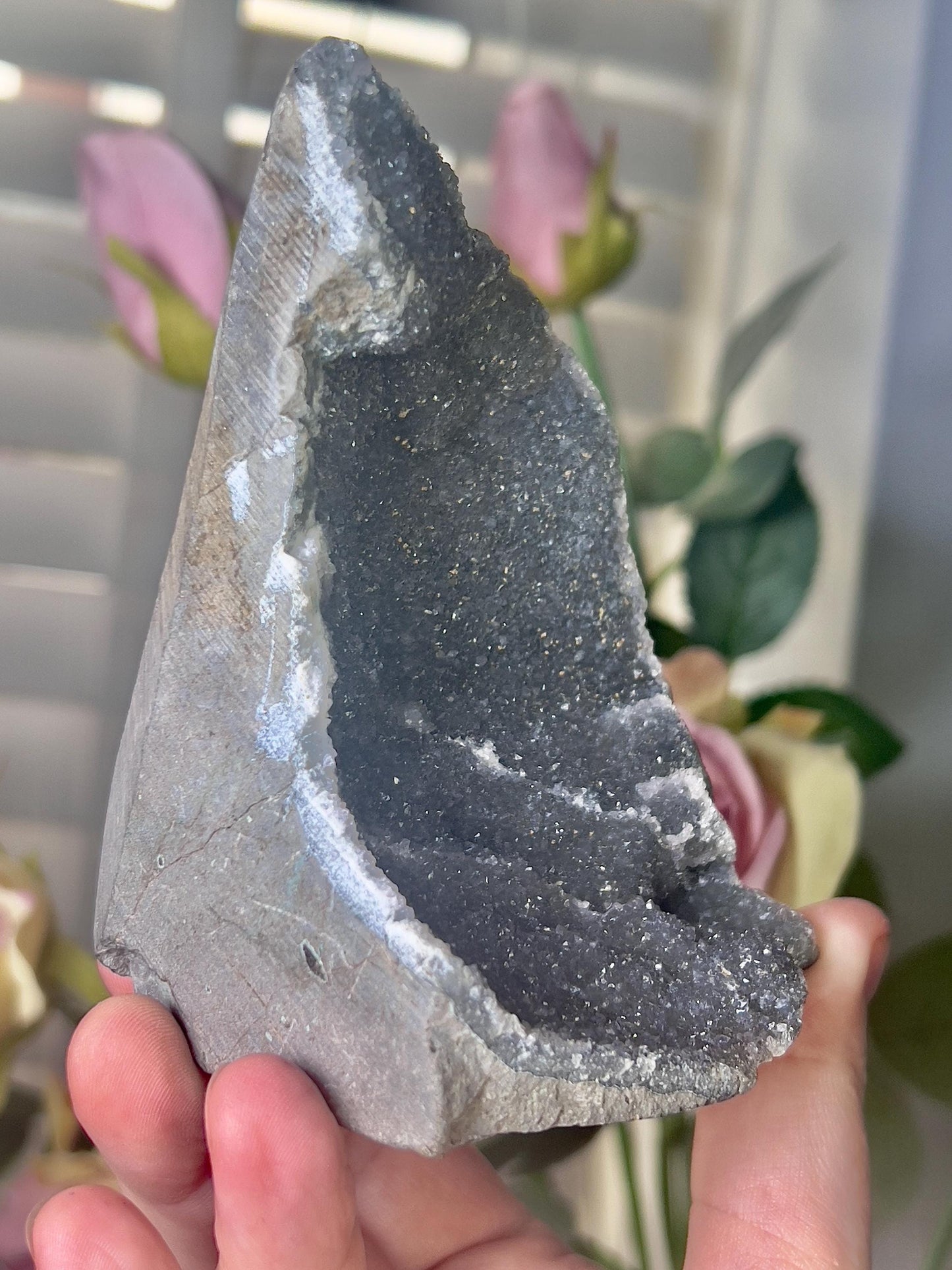 amethyst cutbase freeform with grey tone - 395G