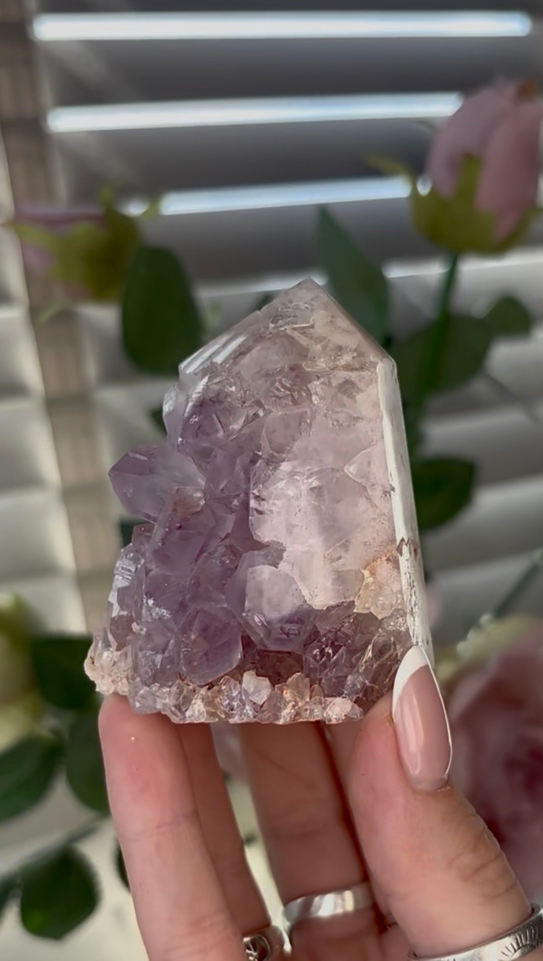 Beautiful, chunky Pink amethyst tower with lilac quartz 6.6cm(h) by 5cm(w)