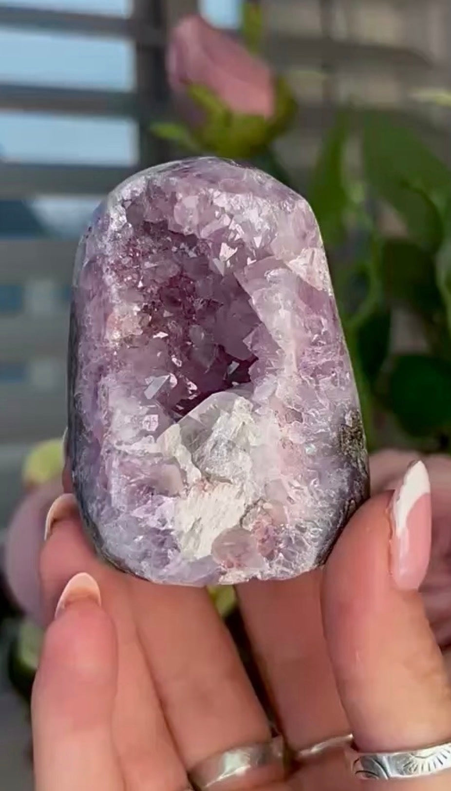 Hugh quality, Lilac, Rainbow amethyst cutbase