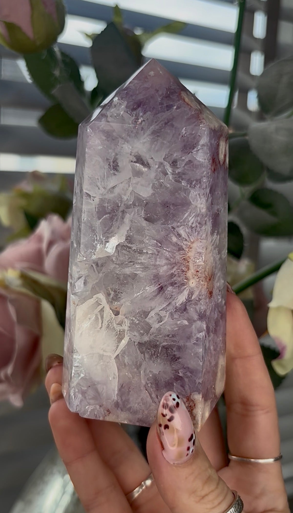 High grade, Amethyst Flower agate tower 13cm by 6cm