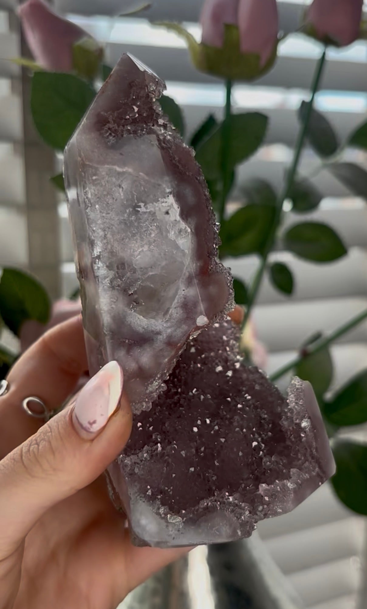Beautiful, high quality, Pink amethyst tower in lilac tones with sugar druzy