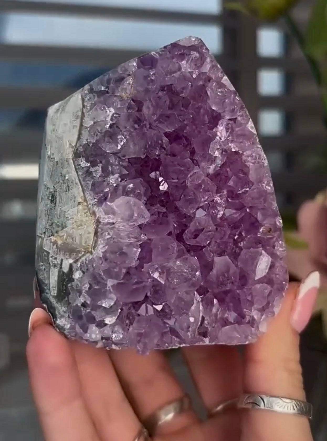 High quality, unique purple amethyst cutbase