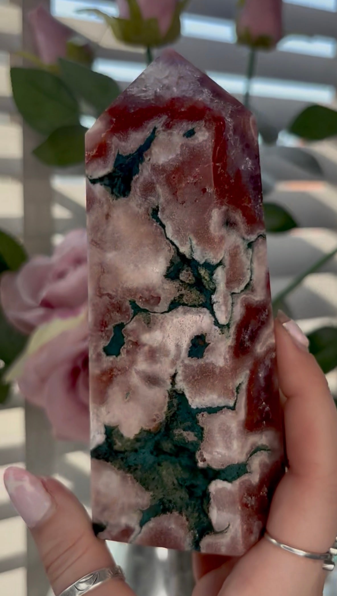 Beautiful, high quality, Pink amethyst tower with quartz & Green jasper - 15cm