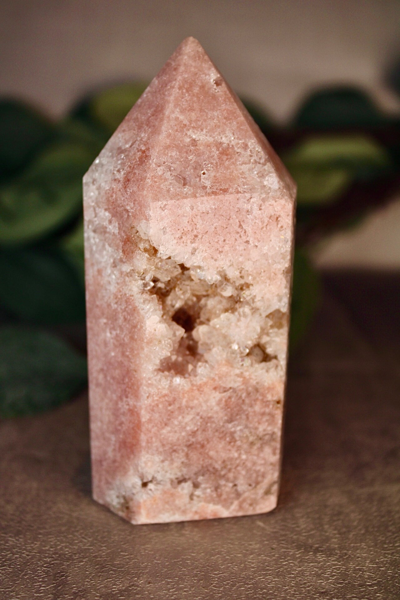 Druzy pink amethyst tower 375g 11cm