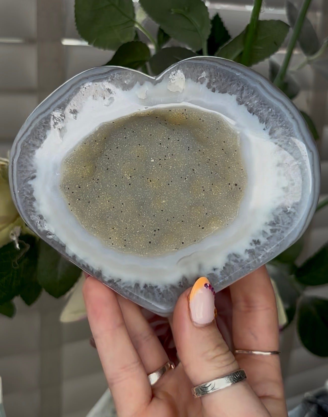 Beautiful, high grade, agate heart with druzy - comes with stand