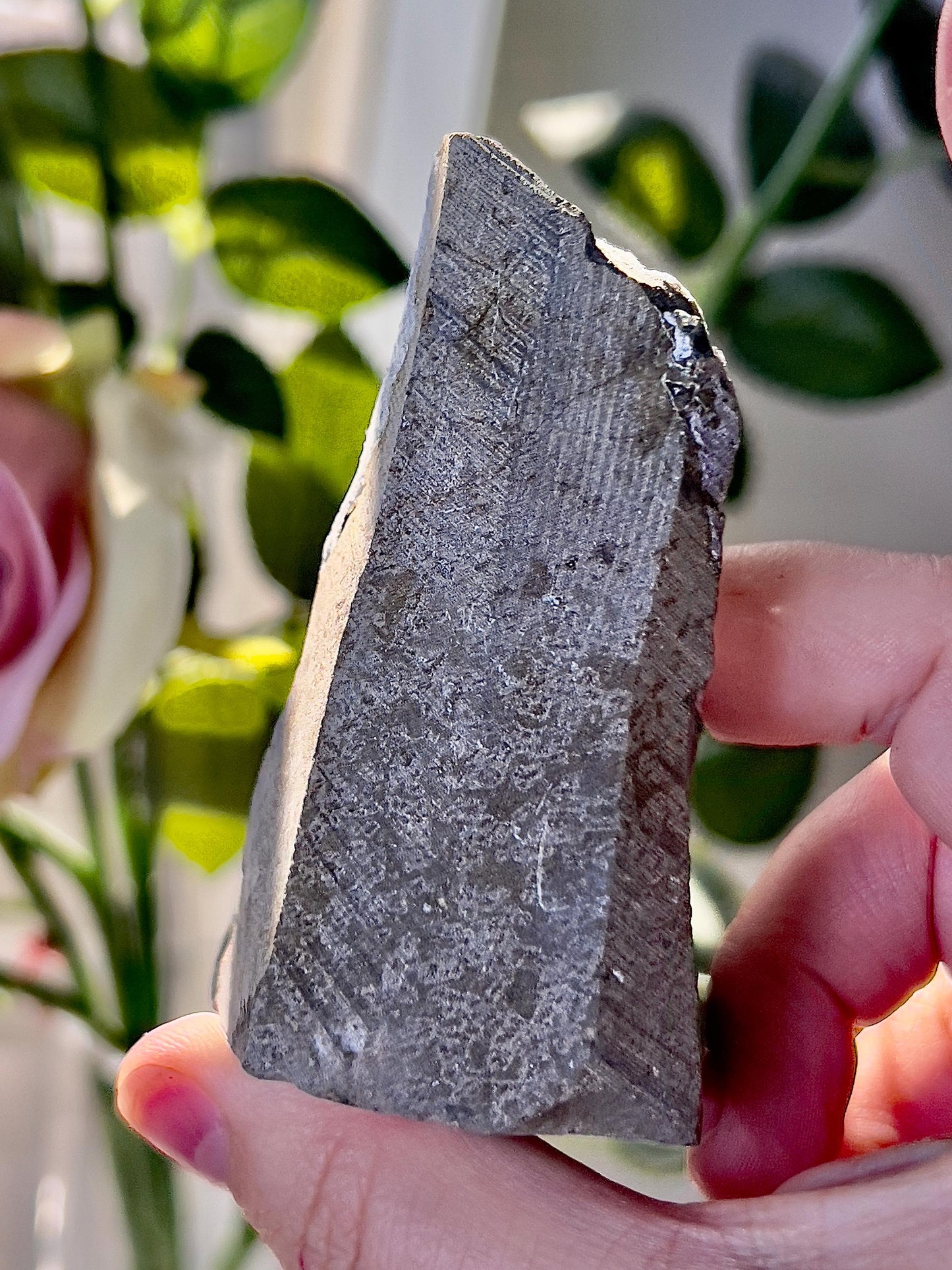 amethyst cutbase freeform 165G 8CM(H) 5CM(W)