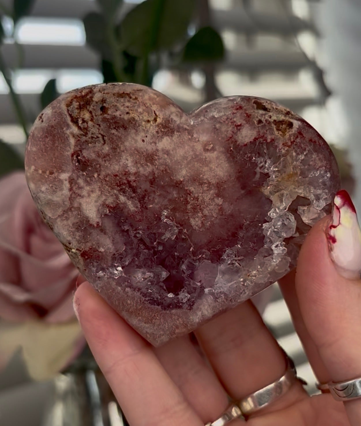 pink amethyst heart - comes with stand7.5cm