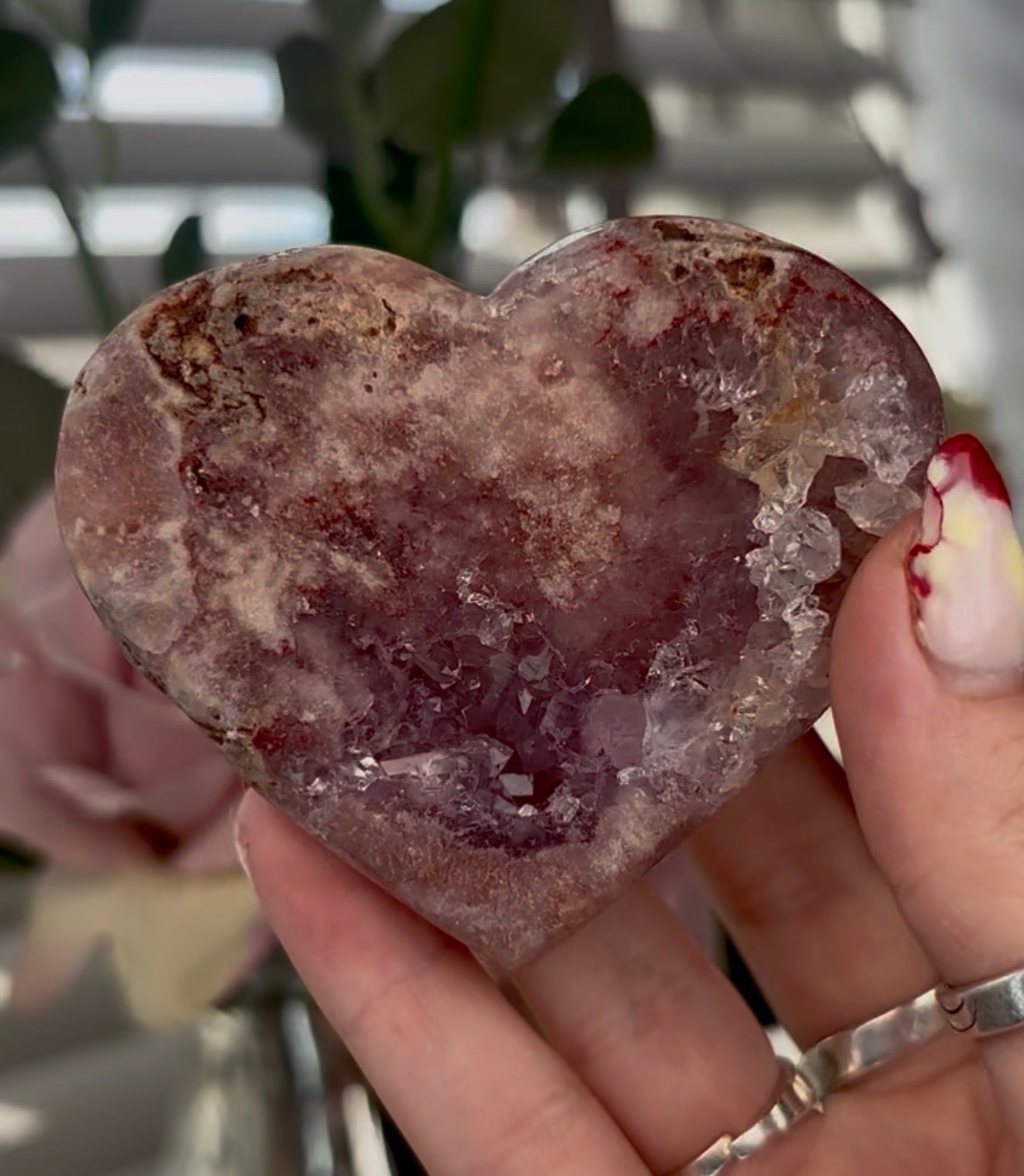 pink amethyst heart - comes with stand7.5cm