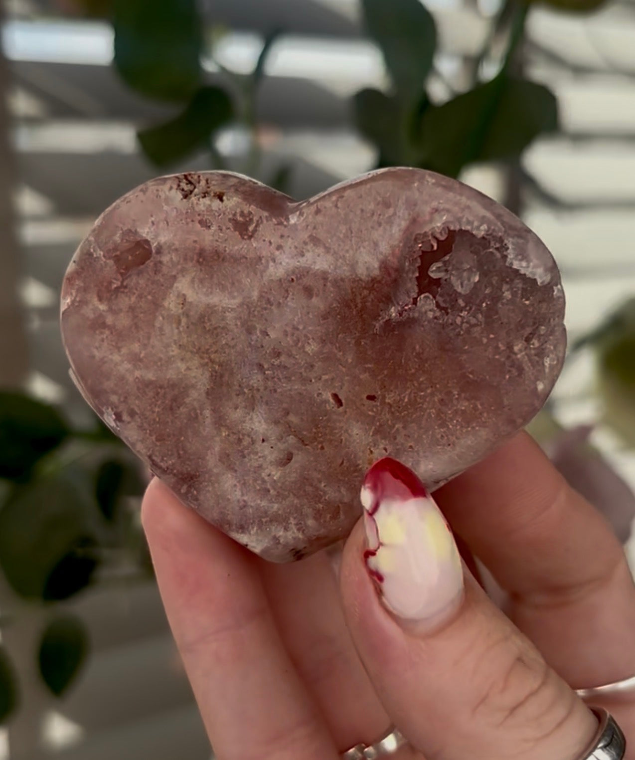 pink amethyst heart - comes with stand 7cm