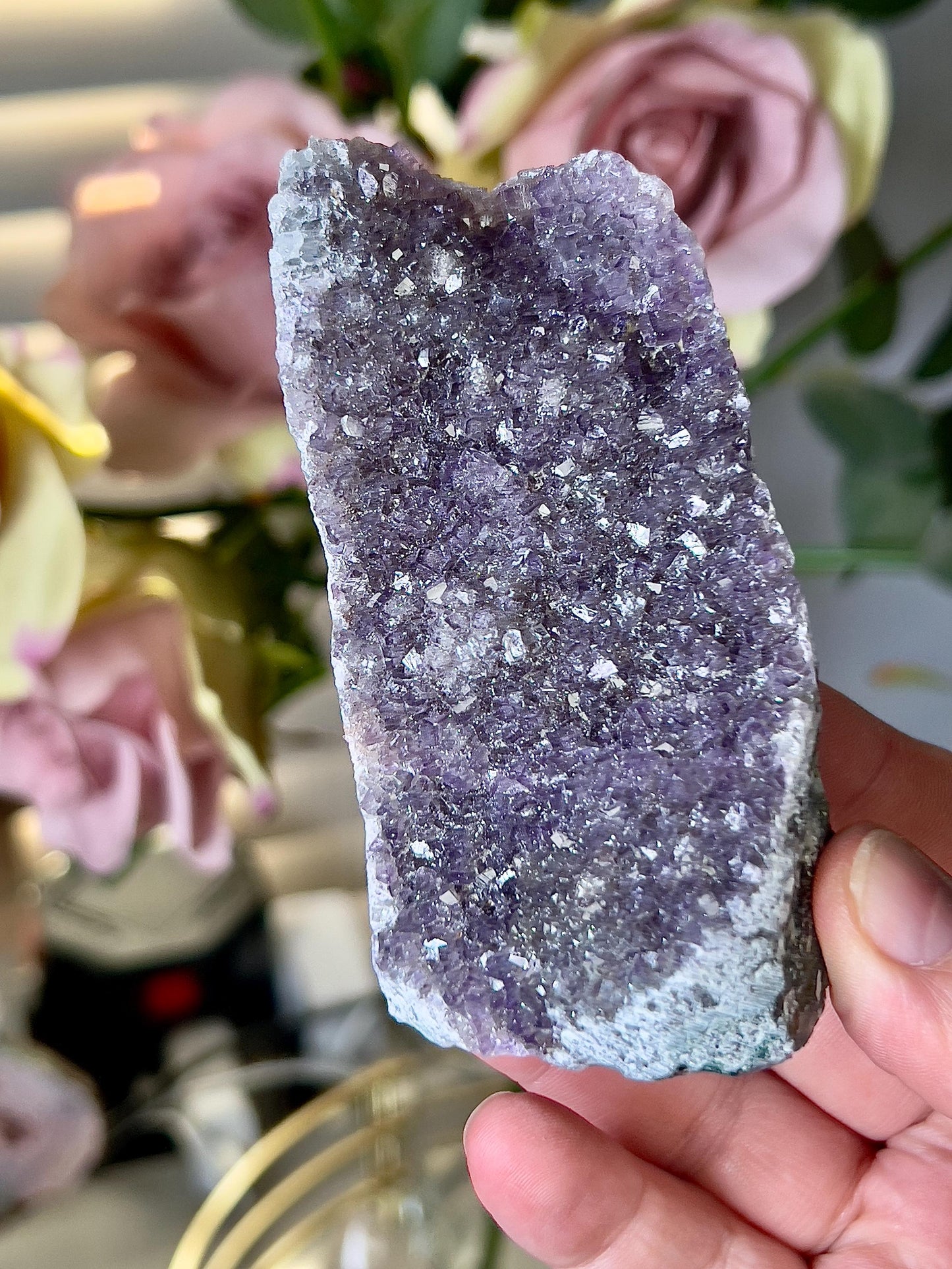 amethyst cutbase freeform - 205G 9CM(H) 5CM(W)