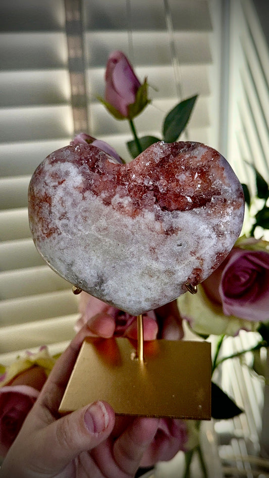 Hq pink amethyst heart - comes with stand
