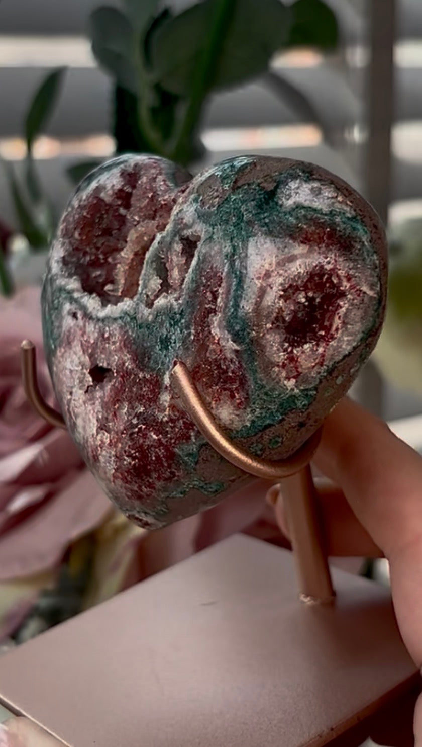 Gorgeous, high quality, pink amethyst heart with Jasper - comes with stand