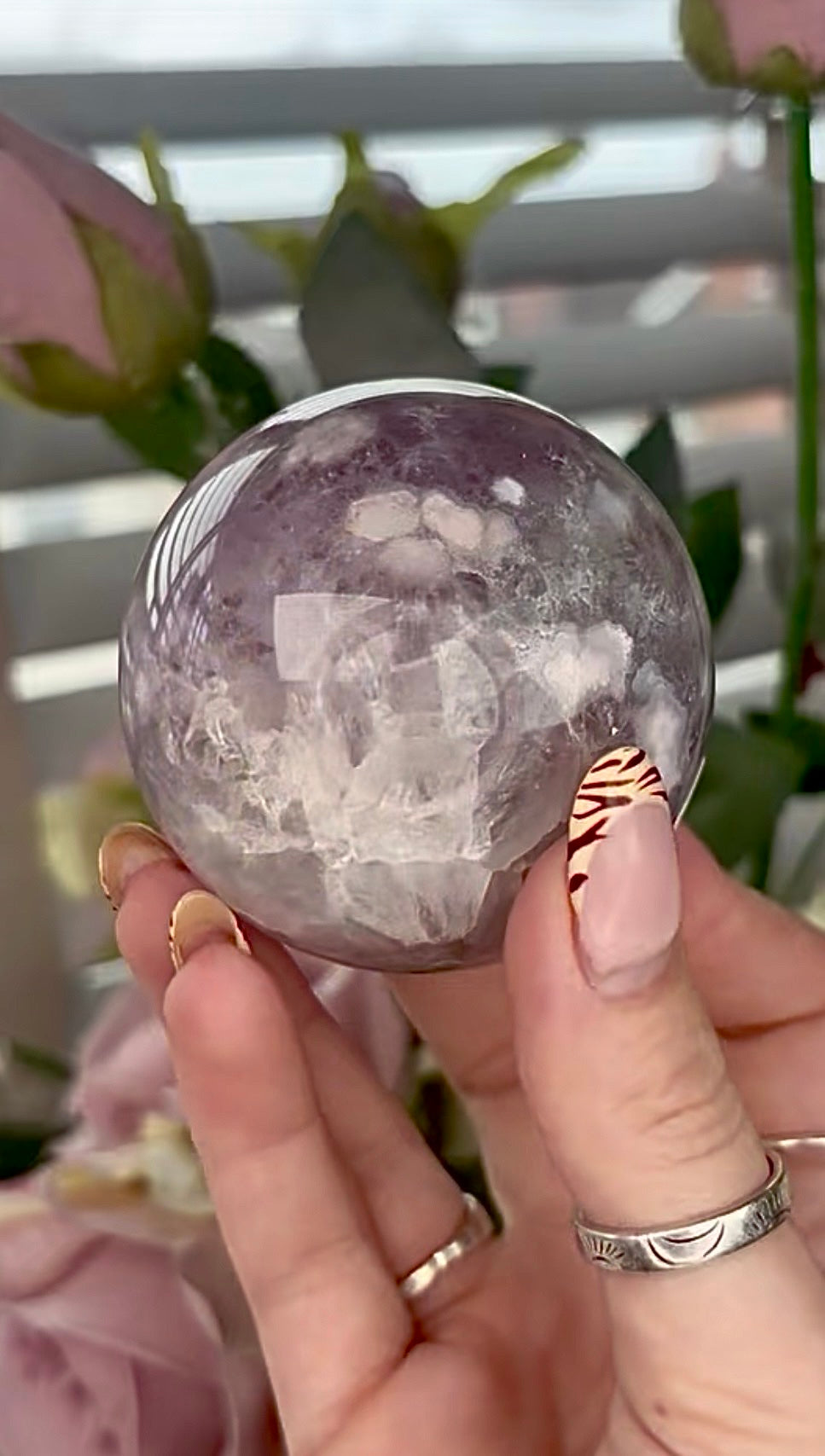 High grade, amethyst Flower agate sphere with high clarity quartz