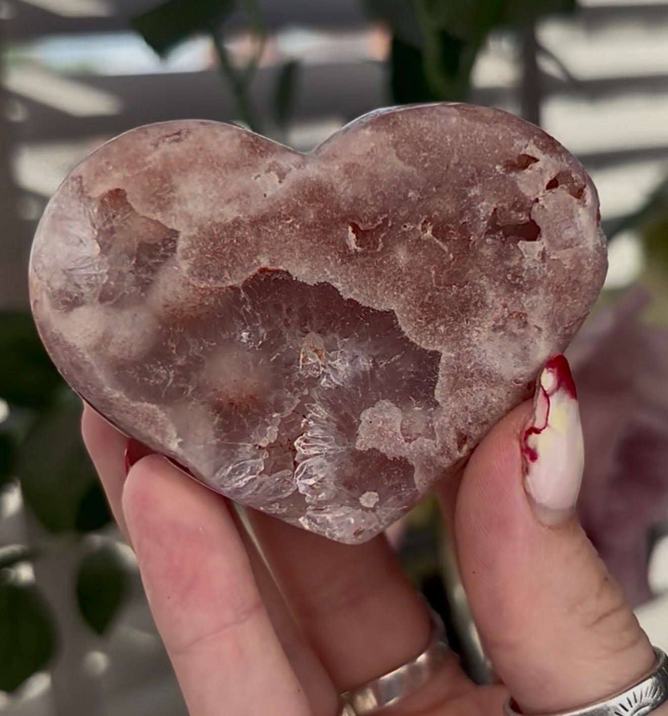 pink amethyst heart - comes with stand 7cm