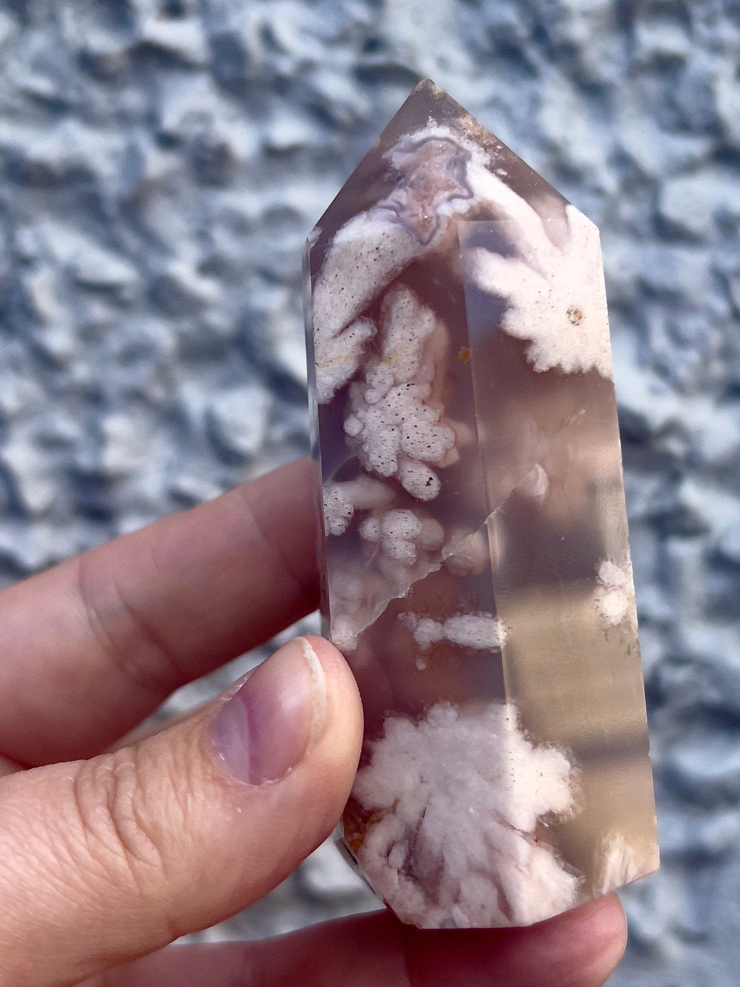 Chonky flower agate tower