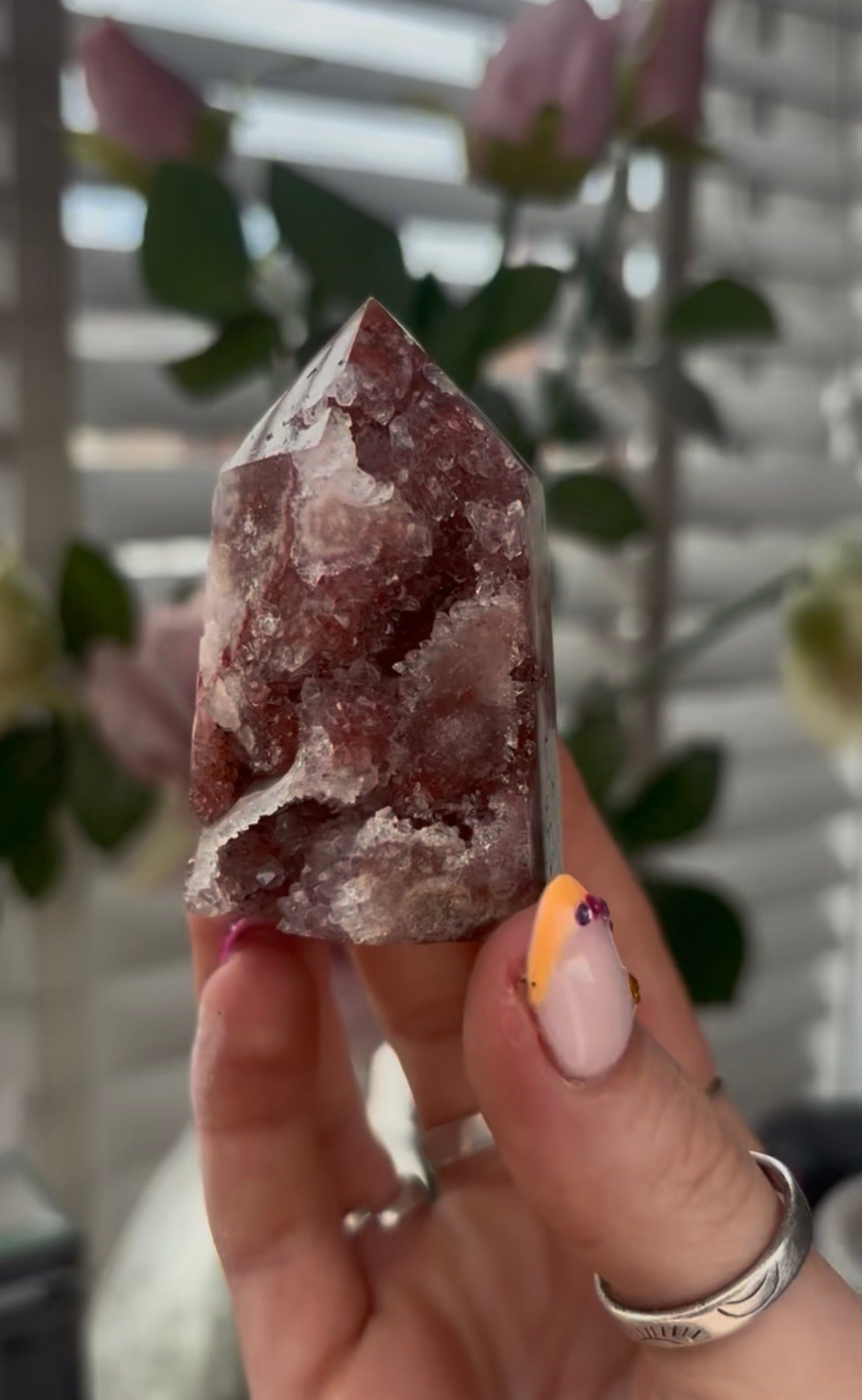Small, High quality, Pink amethyst tower, with druzy