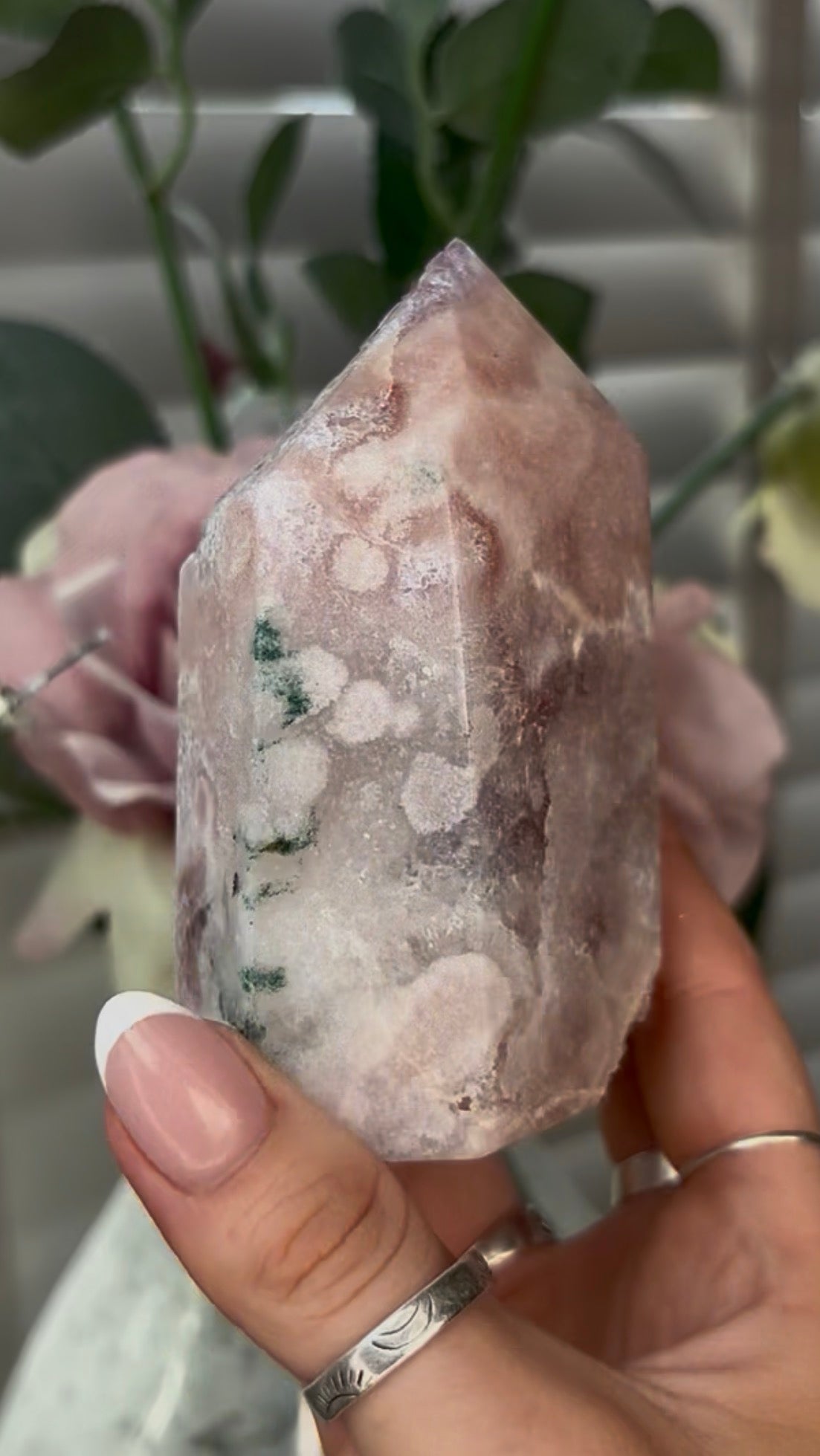 Beautiful, hq, druzy, Pink amethyst tower 10.3cm(h) by 6cm(w)