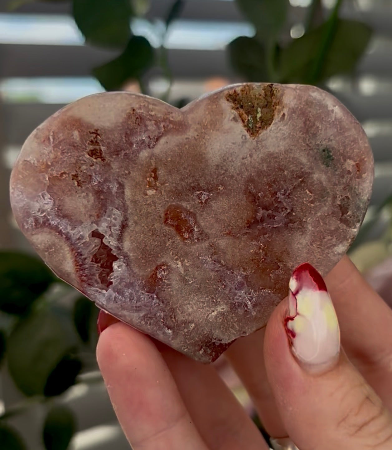 pink amethyst heart - comes with stand (7.5cm)