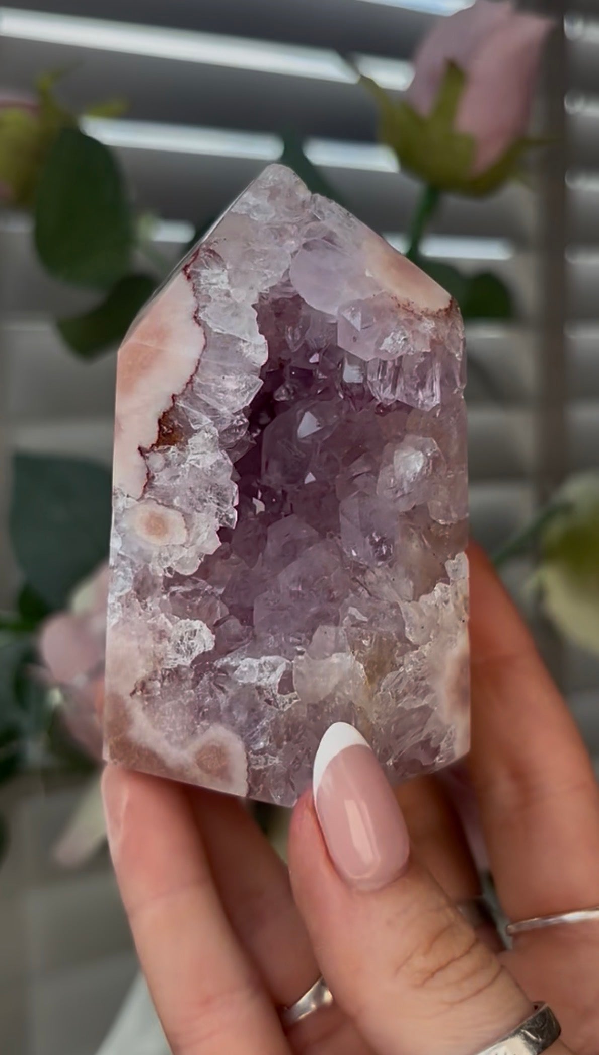 Beautiful, high quality, Pink amethyst tower with quartz 8.5cm(h) by 5.5cm(w)