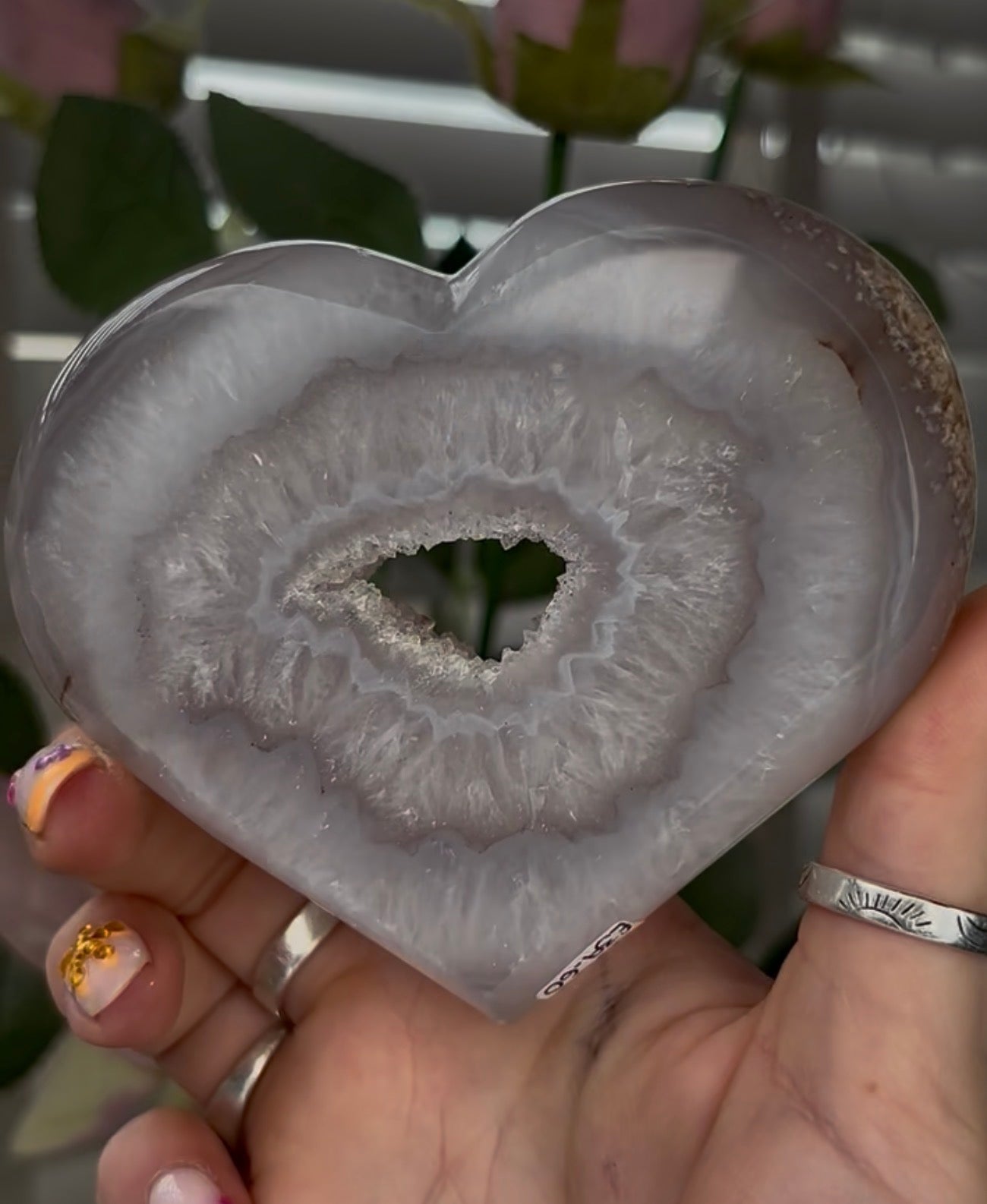 Beautiful, high grade, agate heart with druzy - comes with stand