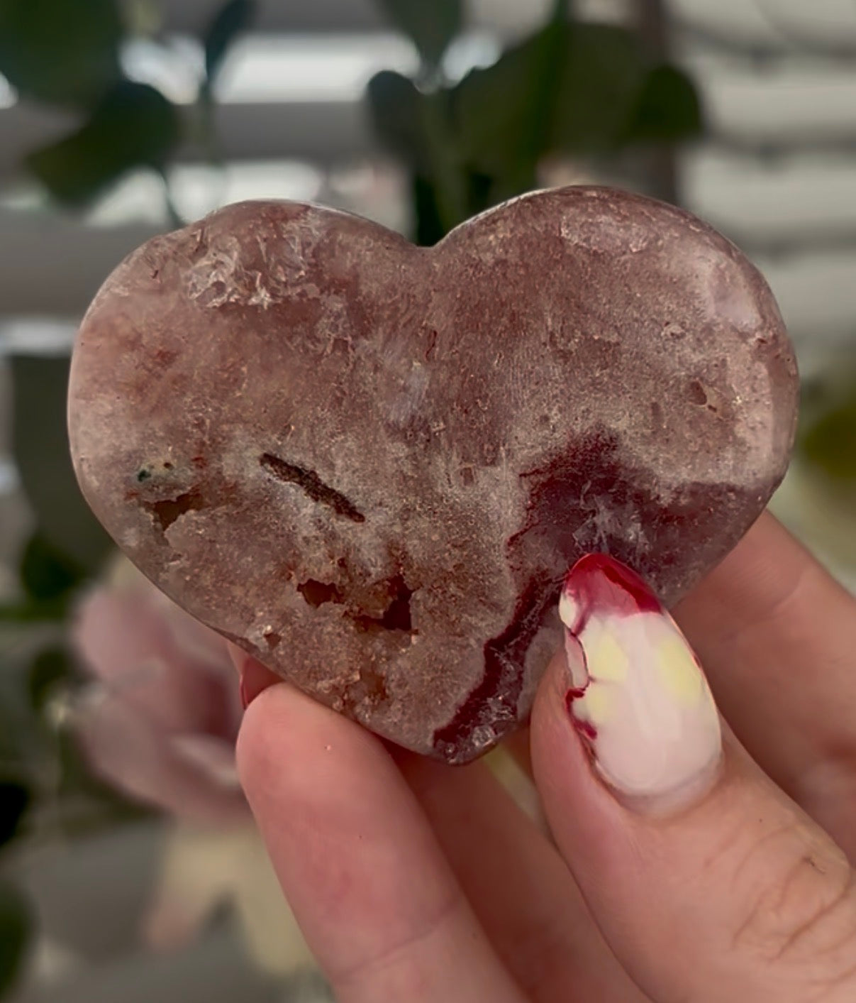 Mini pink amethyst heart - comes with stand 6cm