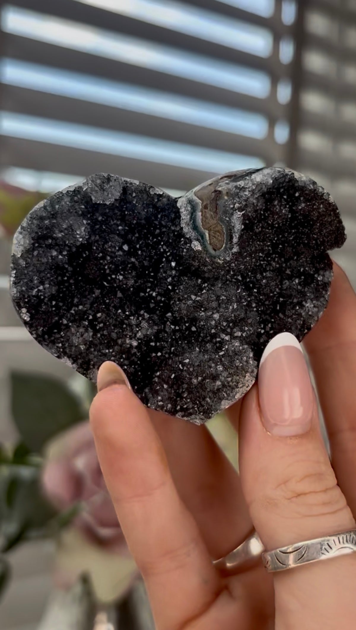 Uruguay, rainbow amethyst heart in black tone - comes with stand