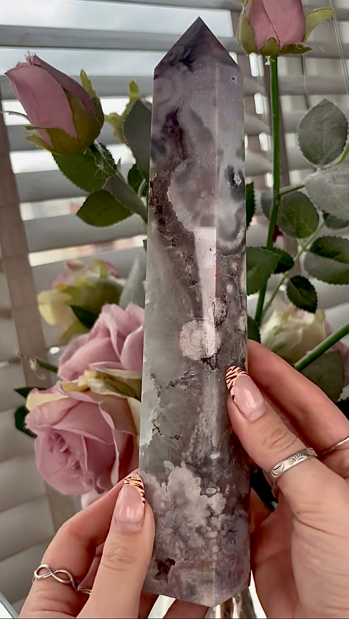 Stunning!! Super high quality, Druzy, green chlorite x blue flower agate tower
