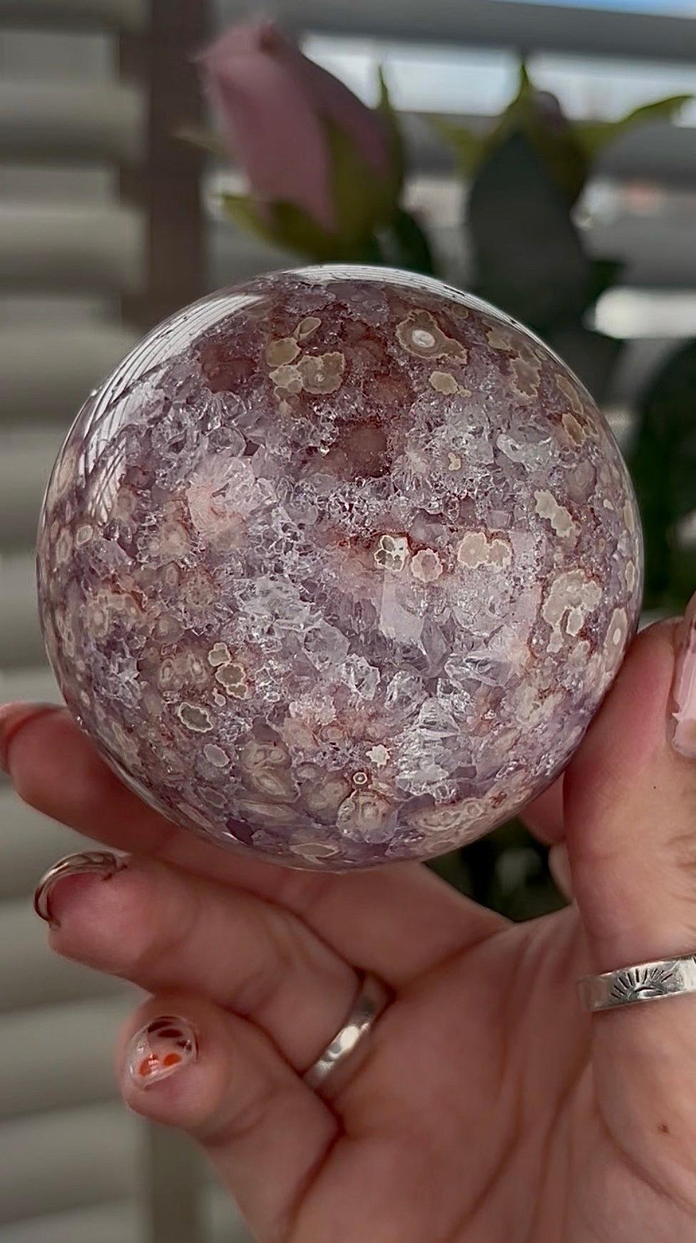 High grade, amethyst Flower agate sphere with high clarity quartz