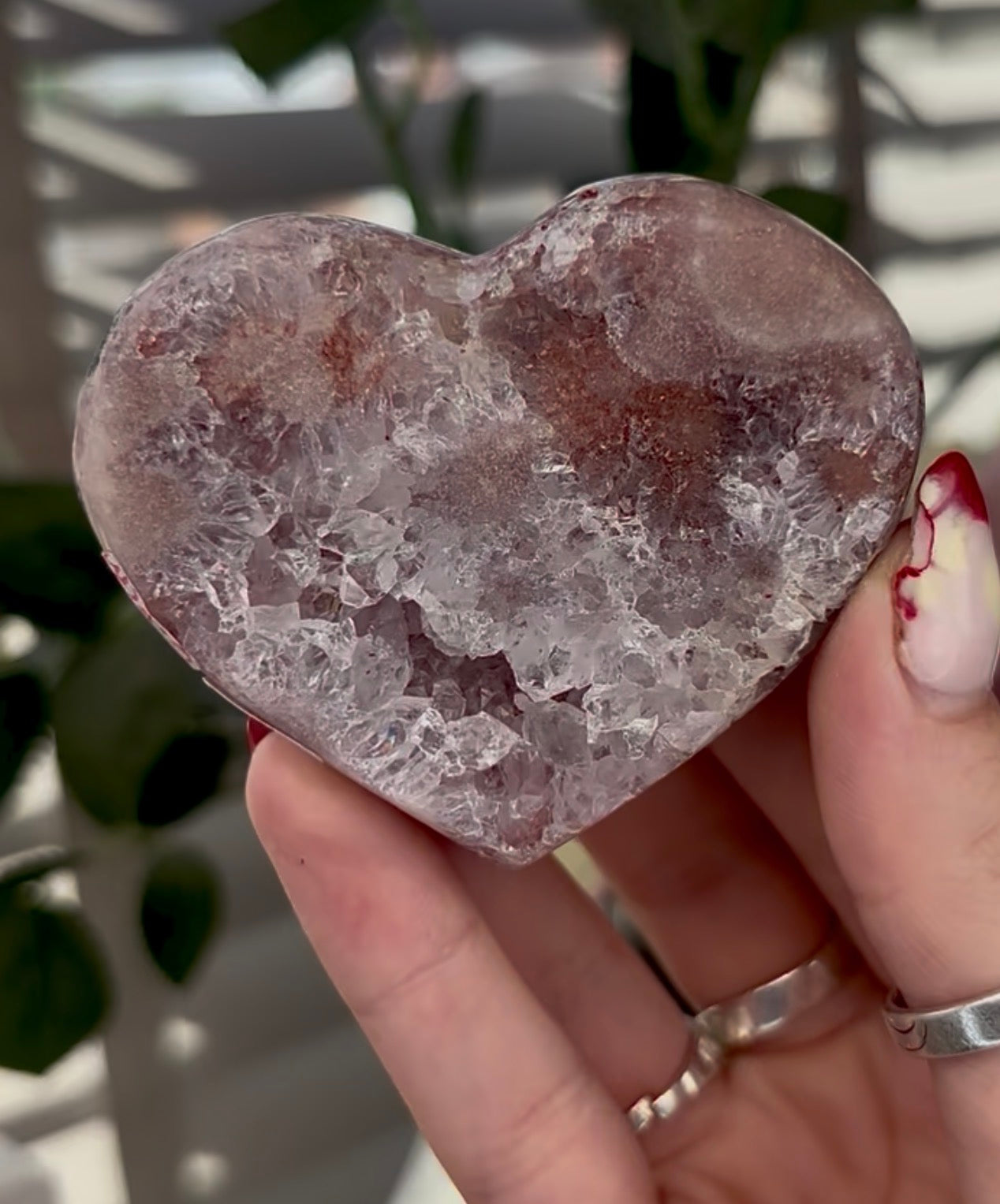 pink amethyst heart - comes with stand 6.6cm