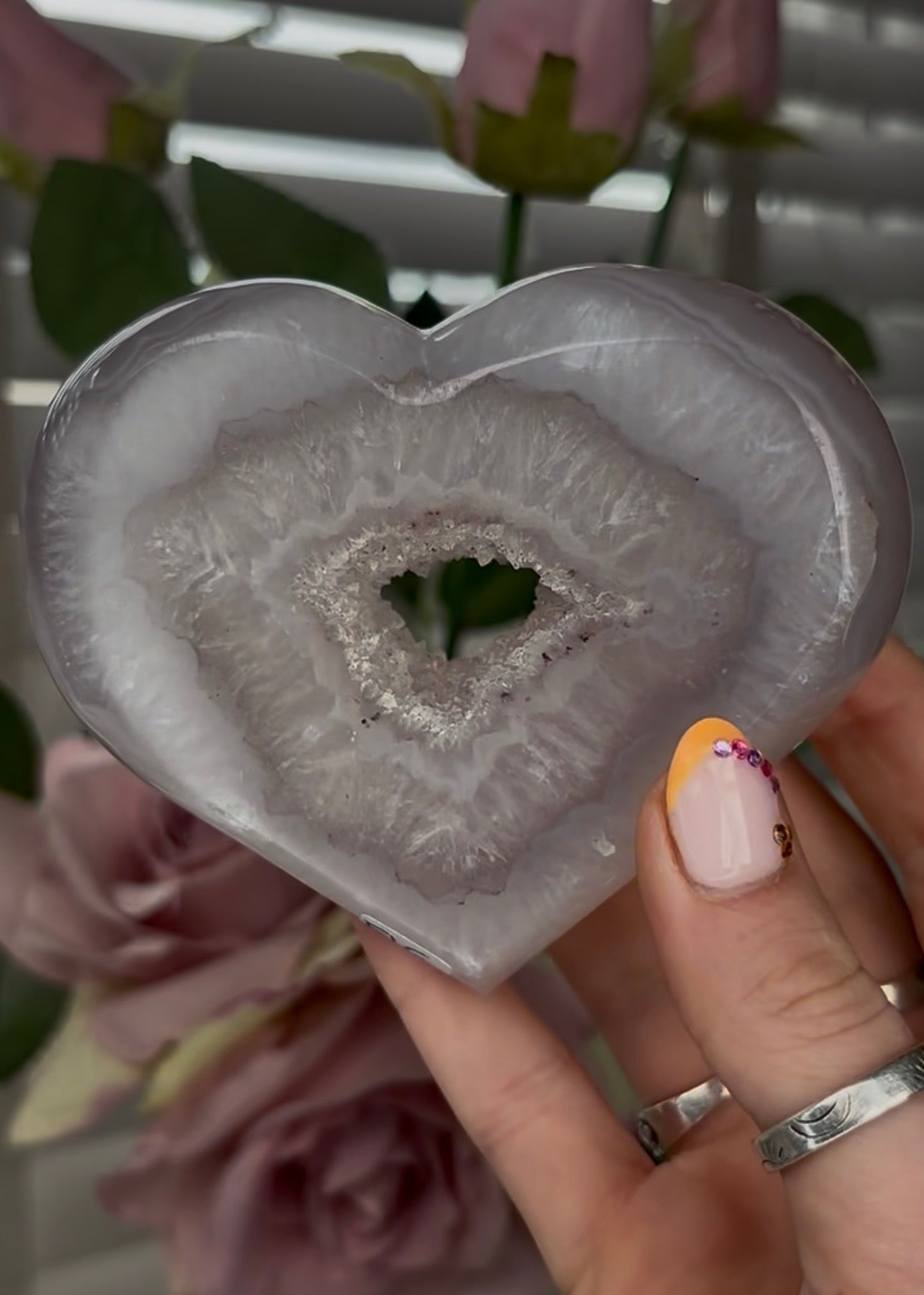 Beautiful, high grade, agate heart with druzy - comes with stand