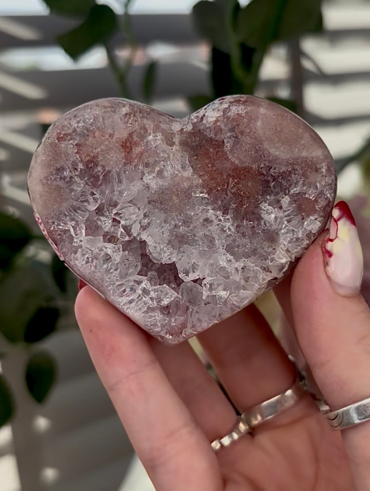 pink amethyst heart - comes with stand 6.6cm